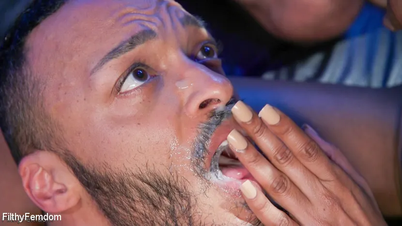 Kink 'Club Cuck: Jet Setting Jasmine Humiliates Dillon Diaz at King Noire's' starring Jet Setting Jasmine (Photo 28)