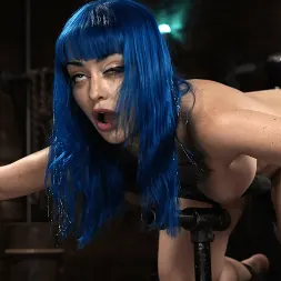 Jewelz Blu に コールドブルースチール:jewelz blu (写真 21) Jewelz Blu に 'Kink' コールドブルースチール:jewelz blu (サムネイル 21)