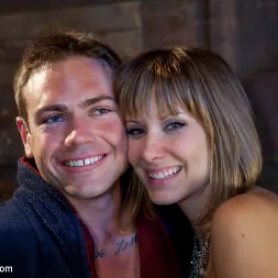 Maitresse Madeline en 'Kink' Ordeñando orgasmos múltiples crudos (Miniatura 15)