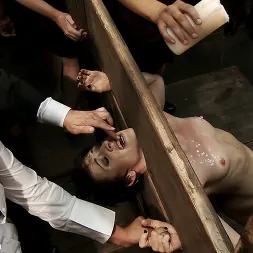 Dylan Ryan en 'Kink' Dylan y John Strong (Miniatura 10)