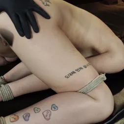 Joseline Kelly に 'Kink' ジョセリン・ケリー：緊縛と支配に屈する痛み痴女 (サムネイル 21)