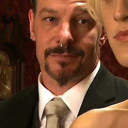 Juliette March en 'Kink' A solas con el mayordomo (Miniatura 10)