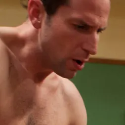 Juliette March en 'Kink' Noche de juegos anales (Miniatura 20)