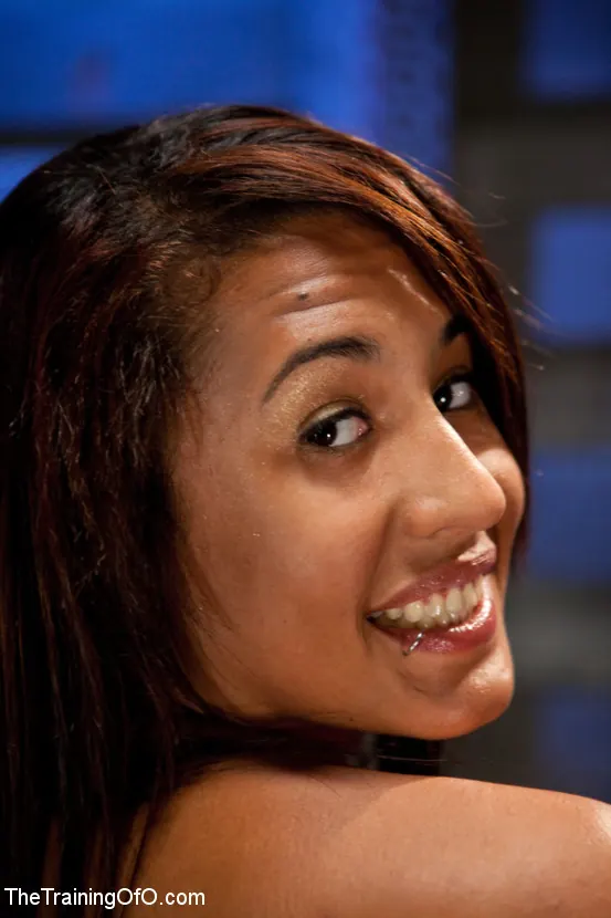 Kink '5人の少女の摂取' 主演 Juliette March (写真 15)