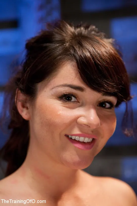 Kink 'Admisión de cinco chicas Comienza la eliminación' protagonizando Juliette March (foto 16)