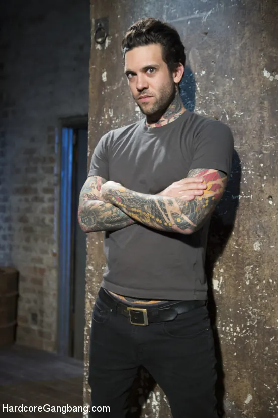 Kink 'Follando con el equipo de filmación' protagonizando Juliette March (foto 1)