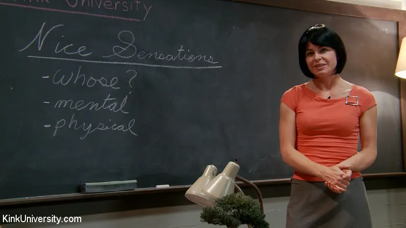 Kink 'それはすべての痛みについてではない - 支配的な感覚的コントロール' 主演 Juliette March (写真 12)