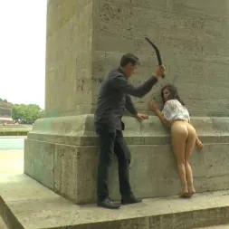 Juliette March に 'Kink' Needs to Exposes her Cunt to Everyone (サムネイル 5)