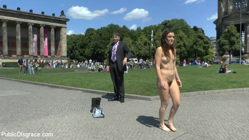 Kink 'is FUCKED IN PUBLIC' starring Juliette March (Photo 4)