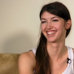Juliette March に 'Kink' 裸の女は訓練を必要とする (サムネイル 23)