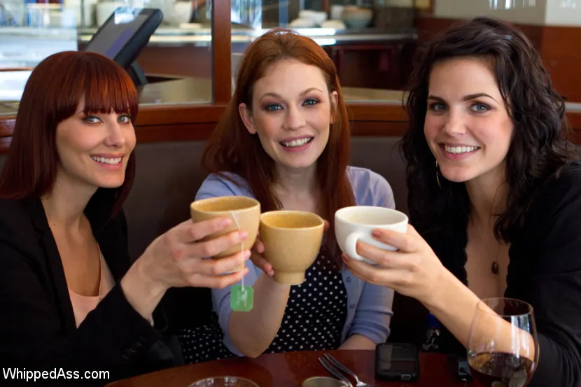 Kink 'Whipped Ass Girl Of The Month Behind The Scenes Teaser!' 主演 Justine Joli (写真 1)