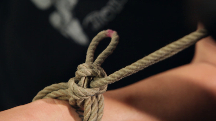 True Blue in 'Kink' Shibari 101 - Basic Column Ties (Thumbnail 6)