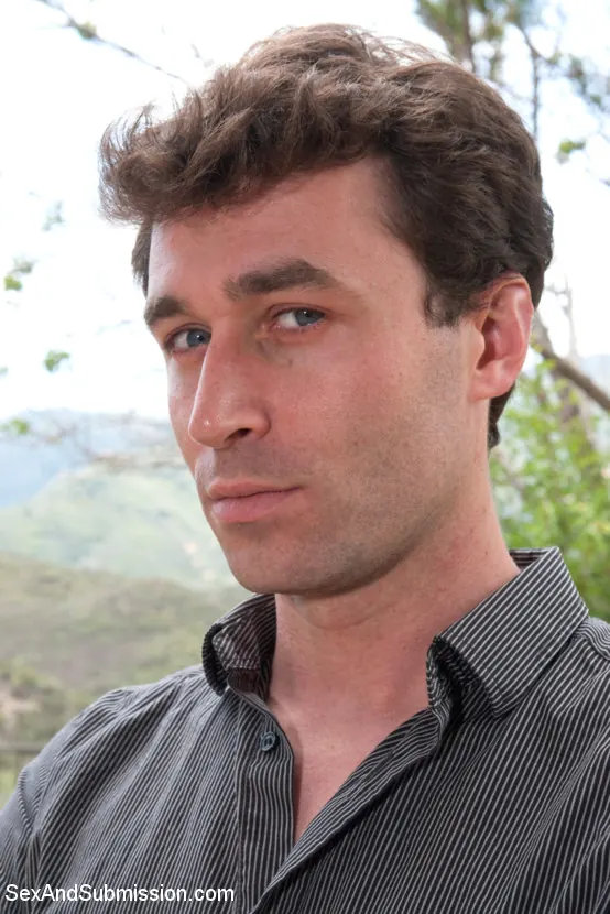 Kink 'Learning the Hard Way' starring Karmen Karma (Photo 11)