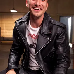 Kate England に 'Kink' アナル告白 (サムネイル 2)