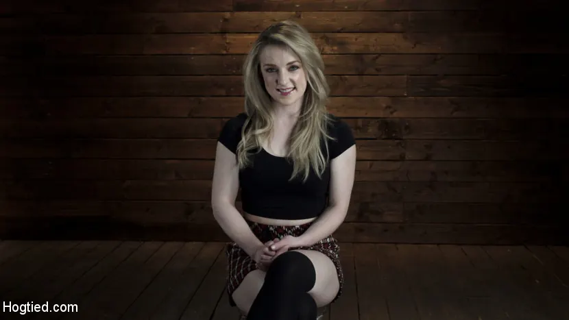 Kink 'is Brutalized in Extreme Bondage and Made to Cum' 主演 Kate Kennedy (写真 1)