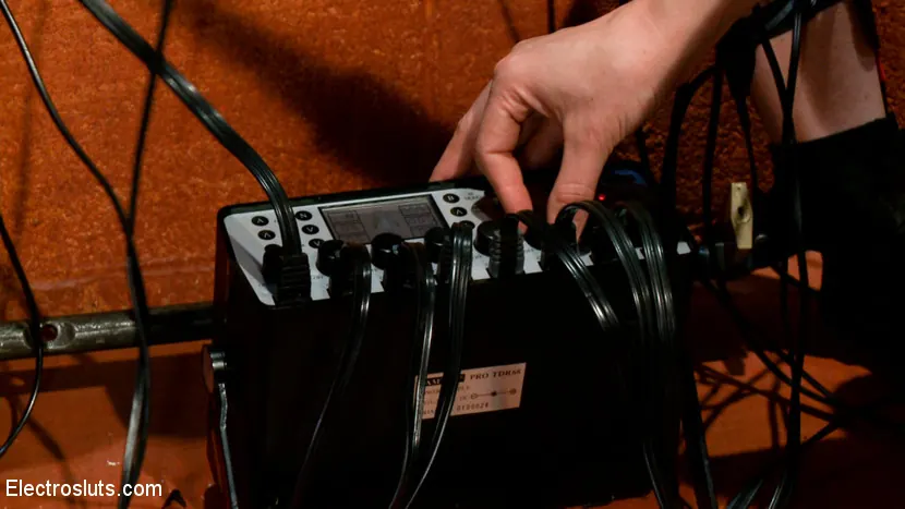 Kink '彼女の初めての時間' 主演 Katie St. Ives (写真 12)