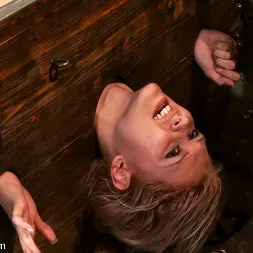 Katie Summers in 'Kink' Detached (Thumbnail 12)