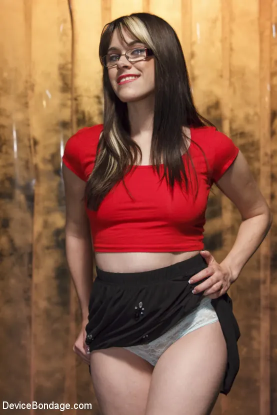 Kink 'Here, Kitty Kitty!' starring Katt Anomia (Photo 2)