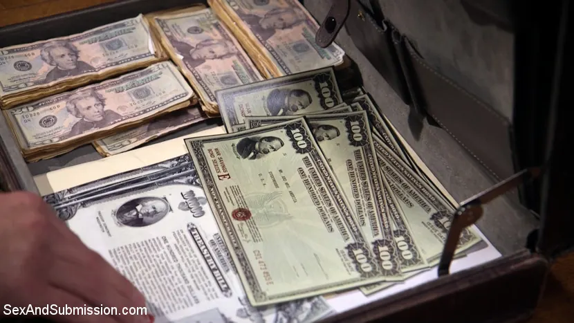 Kink 'The Long Con' starring Katy Kiss (Photo 3)