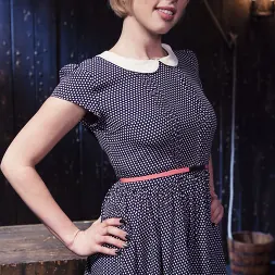 Kay Kardia en 'Kink' Sometiéndose al dolor (Miniatura 1)