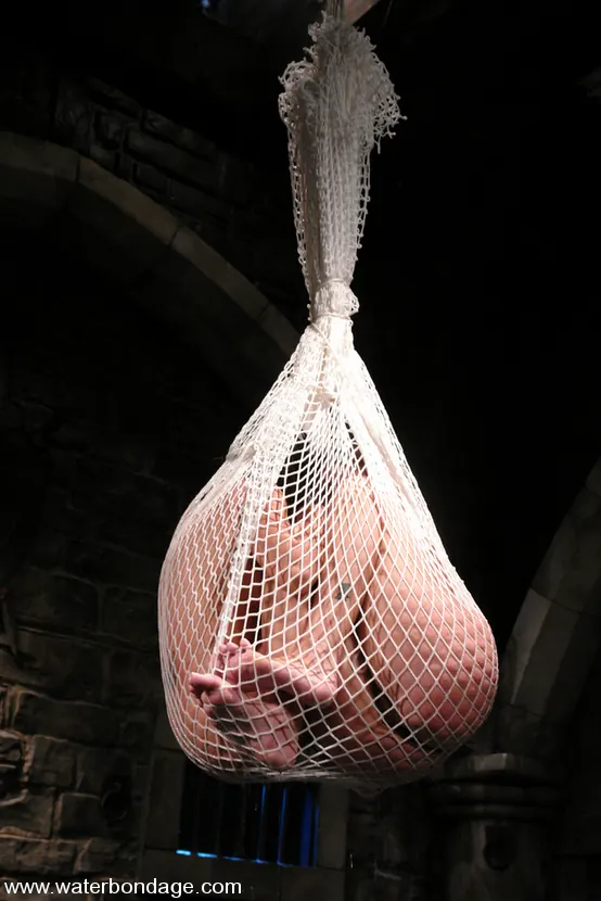 Kink 'Delilah Strong and Keeani Lei Livefeed Part 2' starring Keeani Lei (Photo 6)