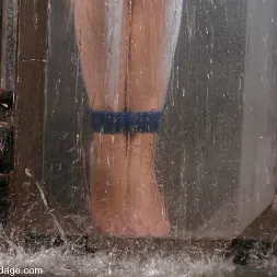 Keeani Lei に 'Kink' Delilah StrongとKeeani Lei Livefeedパート2 (サムネイル 9)