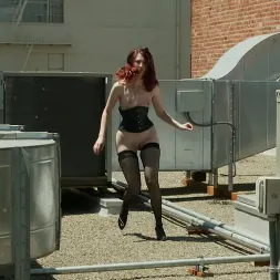 Kendra James en 'Kink' and Torque (Miniatura 8)