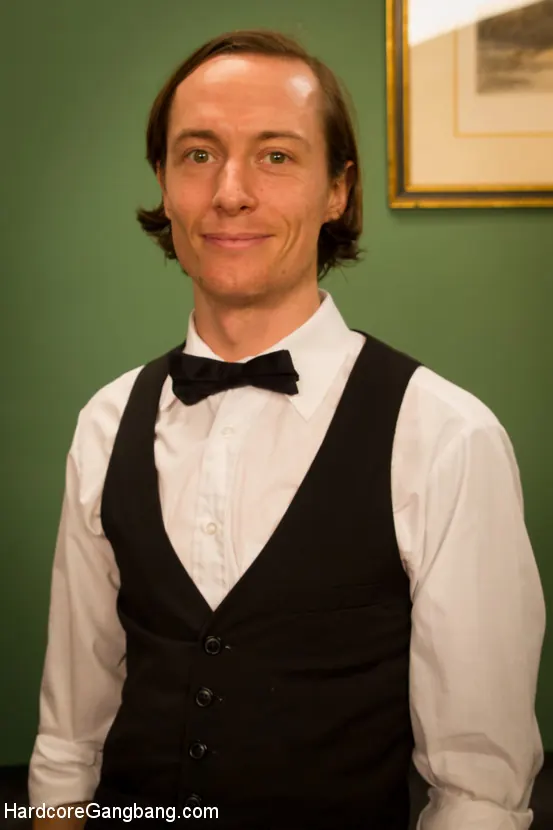 Kink 'ダブルOセクシー：秘密のエージェントは、インテルのために彼女の穴を売る！' 主演 Kiki Daire (写真 23)