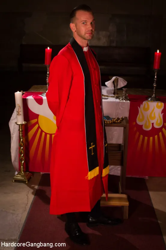 Kink '元売春婦は修道女に暴力を振るう！' 主演 Kimmy Lee (写真 2)