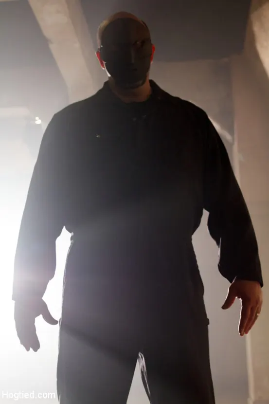 Kink 'Tormento de grandes tetas' protagonizando Krissy Lynn (foto 6)