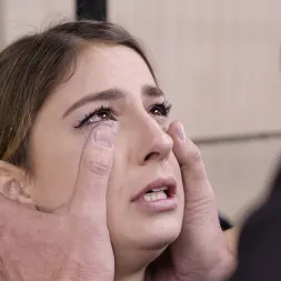 Kristen Scott en 'Kink' Escuela de sumisión: Kristen Scott, día 3 (Miniatura 25)