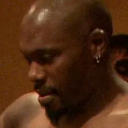 Krysta Kaos en Cena comunitaria: Corrección de esclavos (foto 13) Krysta Kaos en 'Kink' Cena comunitaria: Corrección de esclavos (Miniatura 13)