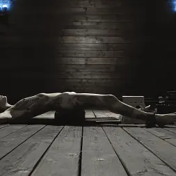 Krysta Kaos en 'Kink' Abajo y sucio: Krysta Kaos (Miniatura 2)