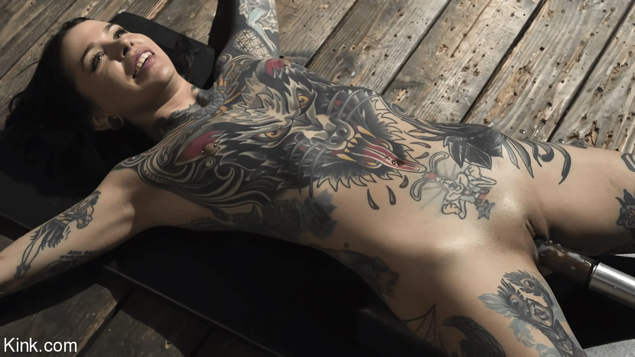 Kink 'Abajo y sucio: Krysta Kaos' protagonizando Krysta Kaos (foto 3)