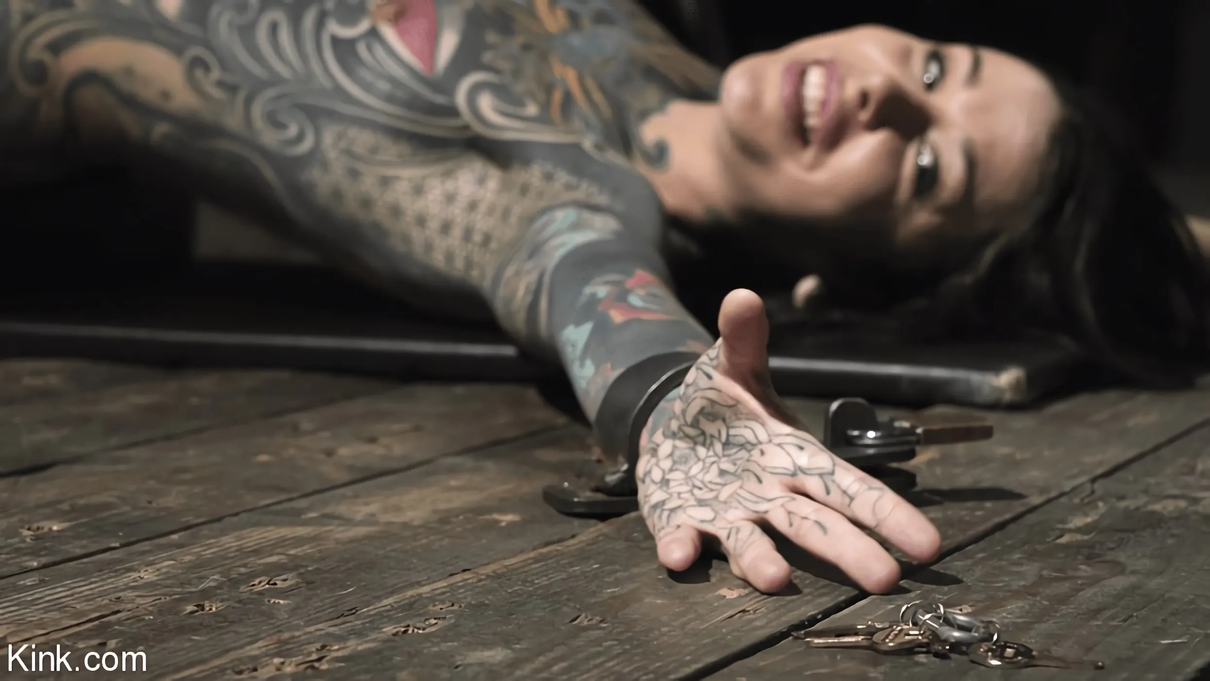 Kink 'Abajo y sucio: Krysta Kaos' protagonizando Krysta Kaos (foto 4)