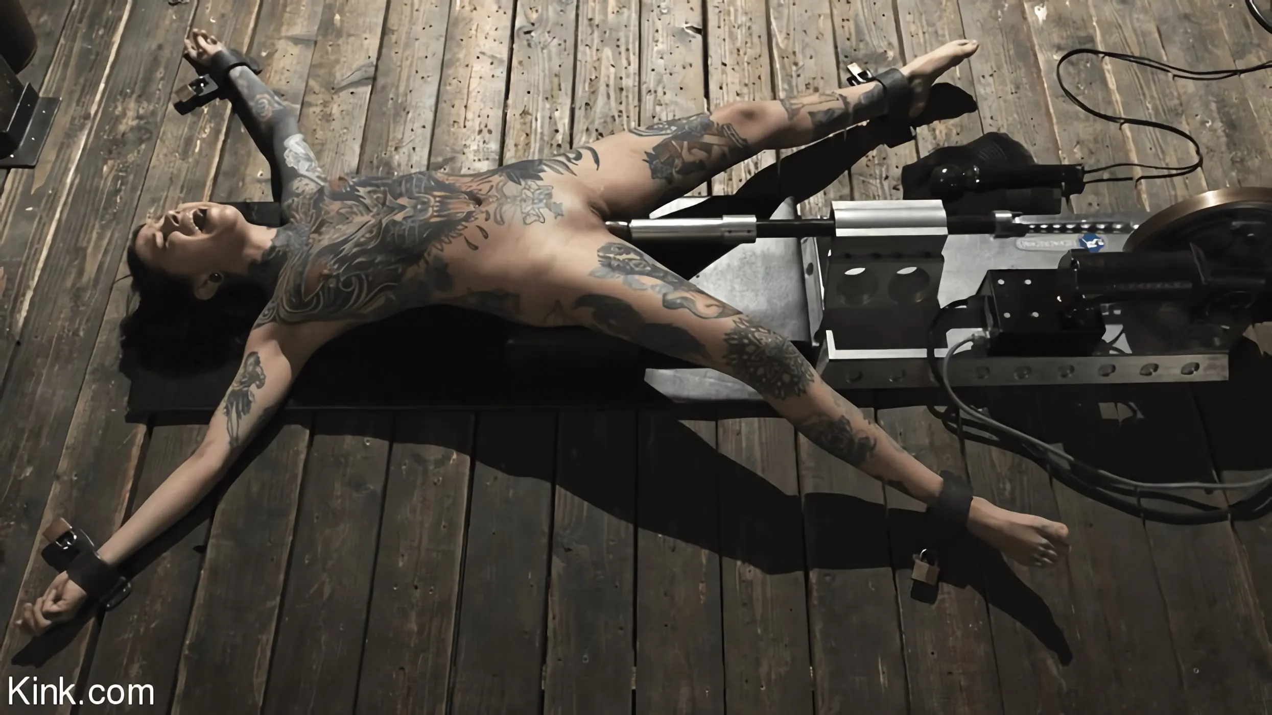 Kink 'Abajo y sucio: Krysta Kaos' protagonizando Krysta Kaos (foto 7)