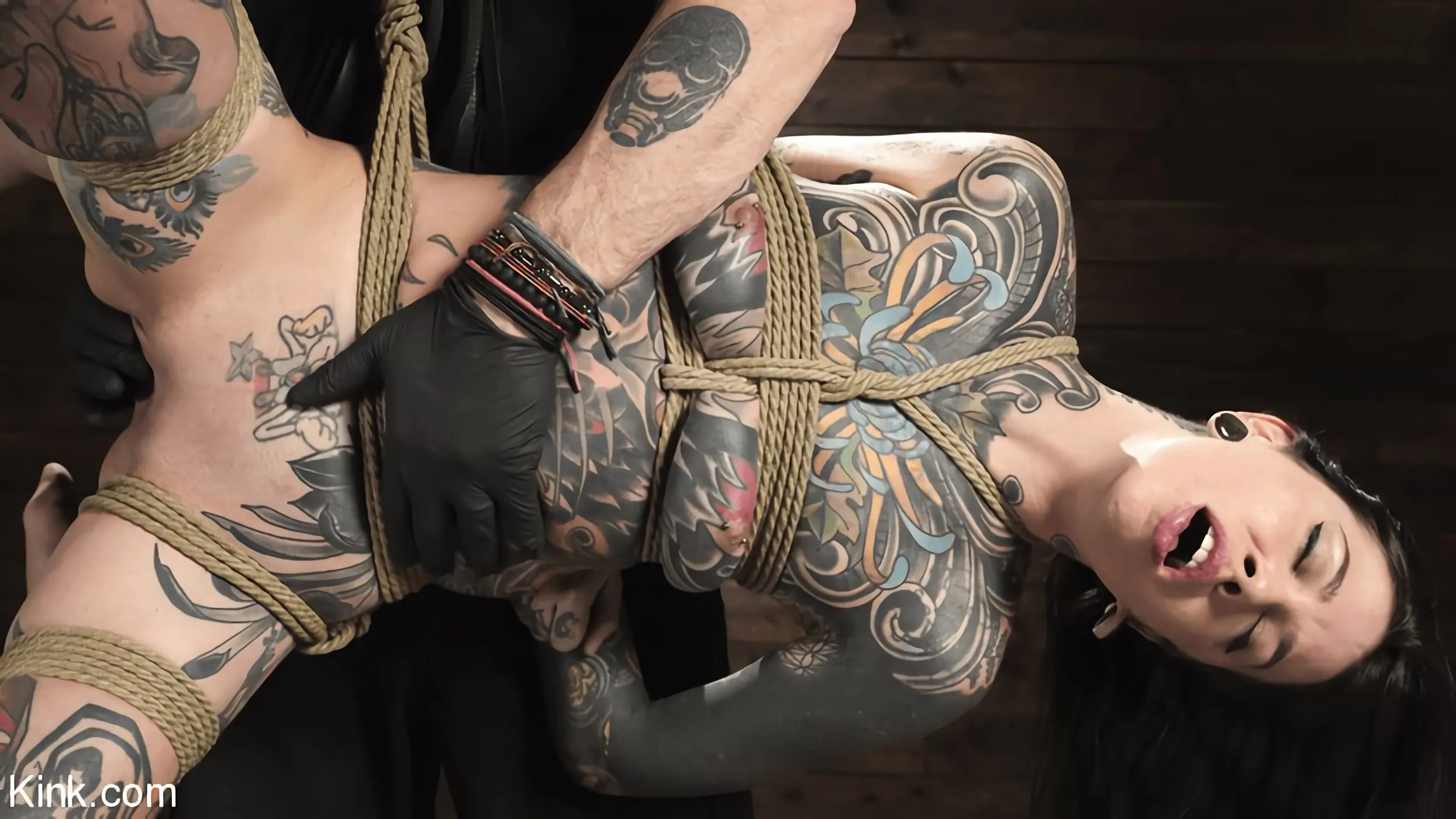 Kink 'Krysta Kaos: El regreso de Kaos' protagonizando Krysta Kaos (foto 12)