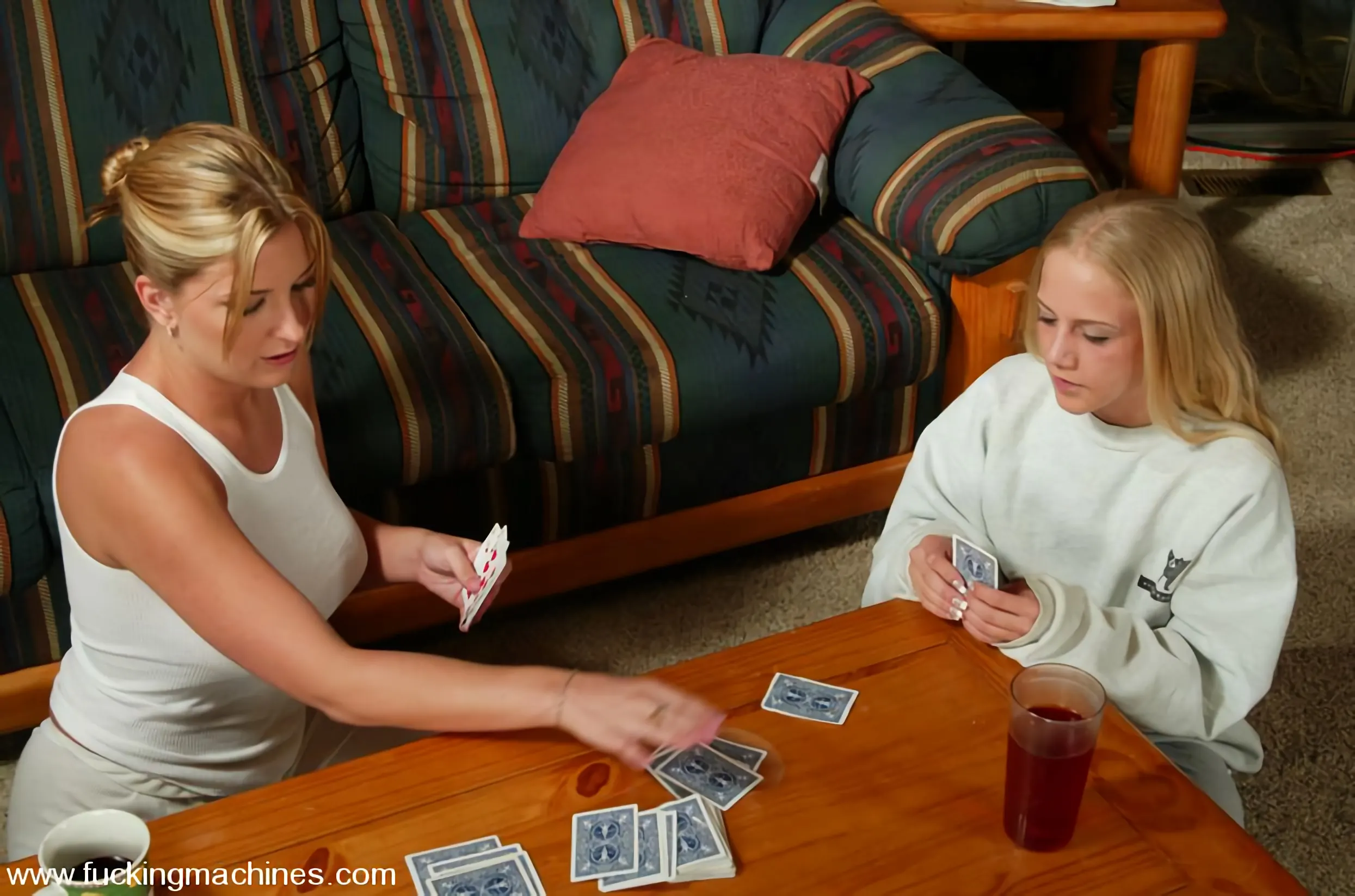 Kylie Wilde en 'Máquina montañosa rocosa alta' from 'Kink' (foto 1) Kink 'Máquina montañosa rocosa alta' protagonizando Kylie Wilde (foto 1)