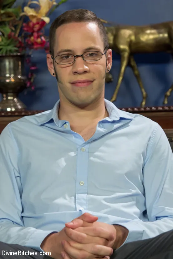 Kink 'ボールバスト。ペグ。 Cuckold：あなたの結婚を保存するための非正統的な方法' 主演 Bella Rossi (写真 8)