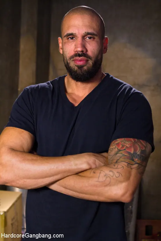 Kink 'makes her dream gang-bang a reality!!' starring Lea Lexis (Photo 14)