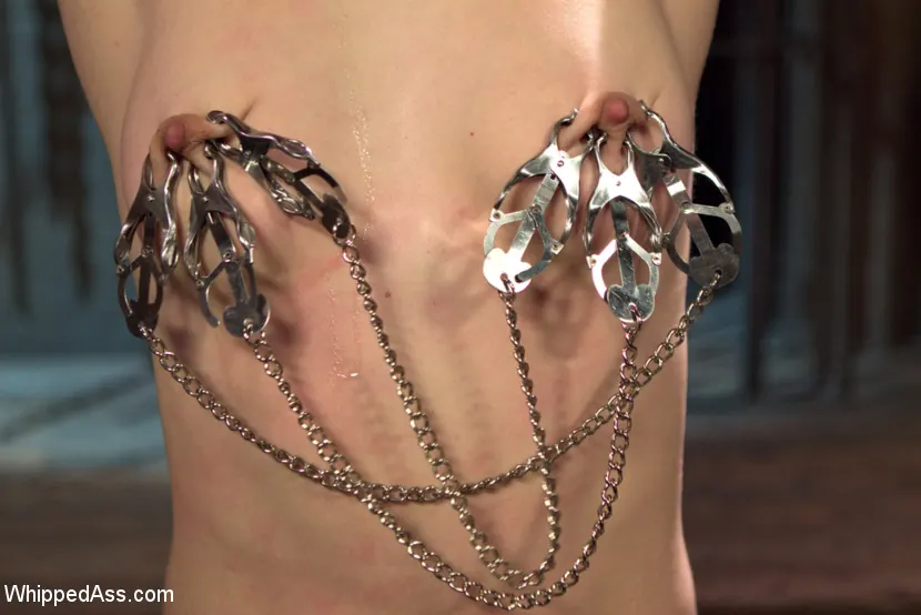 Kink 'Lesbian Sex Dungeon' starring Lea Lexis (Photo 15)