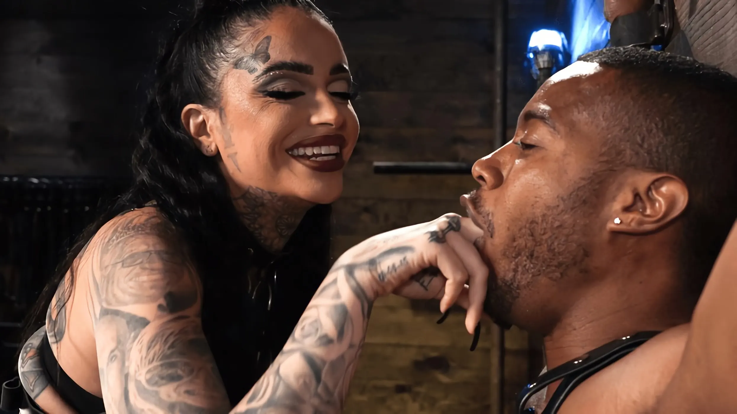 Kink 'Actions Speak Louder Than Words' starring Leigh Raven (Photo 9)