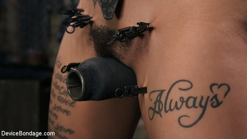 Kink 'Alternative Pain Slut Leigh Raven Gets Whipped, Caned, and Clamped' starring Leigh Raven (Photo 6)