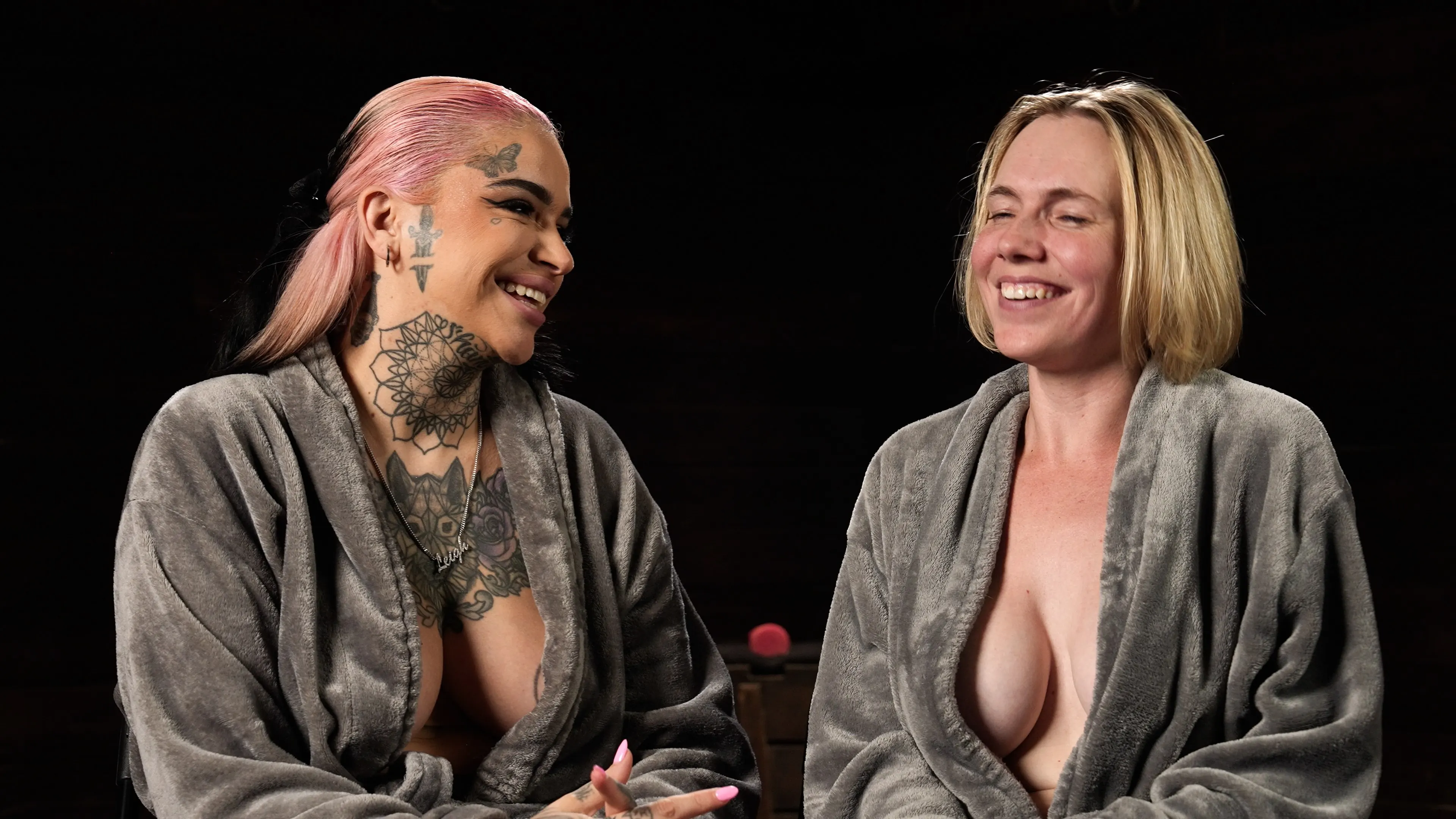 Kink 'La secuela' protagonizando Leigh Raven (foto 3)