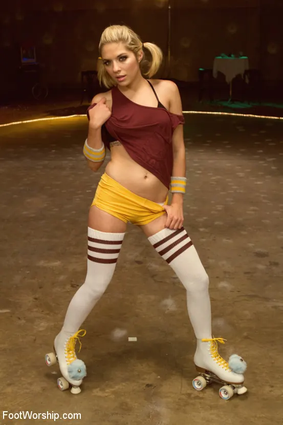 Lia Lor in 'Dirty Socks and Roller Skates featuring Chastity Lynn and Lia Lor' from 'Kink' (Photo 17) Kink 'Dirty Socks and Roller Skates featuring Chastity Lynn and Lia Lor' starring Lia Lor (Photo 17)