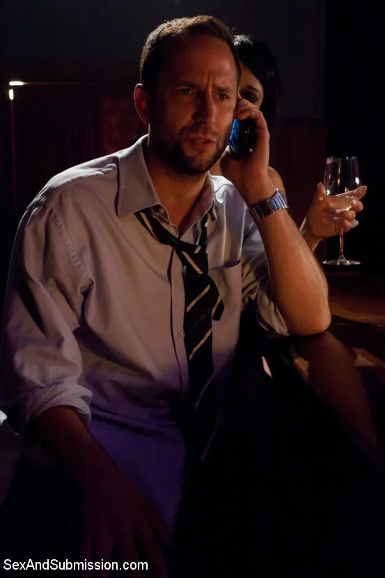 Lia Lor en 'Violada por el hombre equivocado' from 'Kink' (foto 16) Kink 'Violada por el hombre equivocado' protagonizando Lia Lor (foto 16)