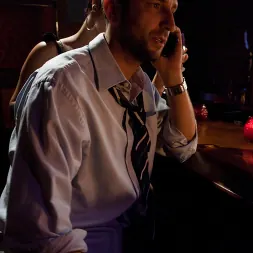 Lia Lor en 'Kink' Violada por el hombre equivocado (Miniatura 17)