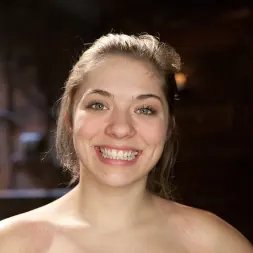 Lia Lor en 'Kink' Bienvenida Lia Lor a HogTied (Miniatura 7)