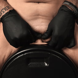 Lilly Bell に 'Kink' 堅い緊縛と止められないオーガズム (サムネイル 10)