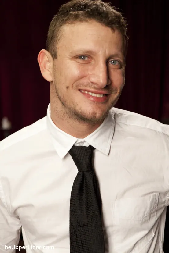 Kink '上の階の肛門三叉科の規律' 主演 Lily LaBeau (写真 13)